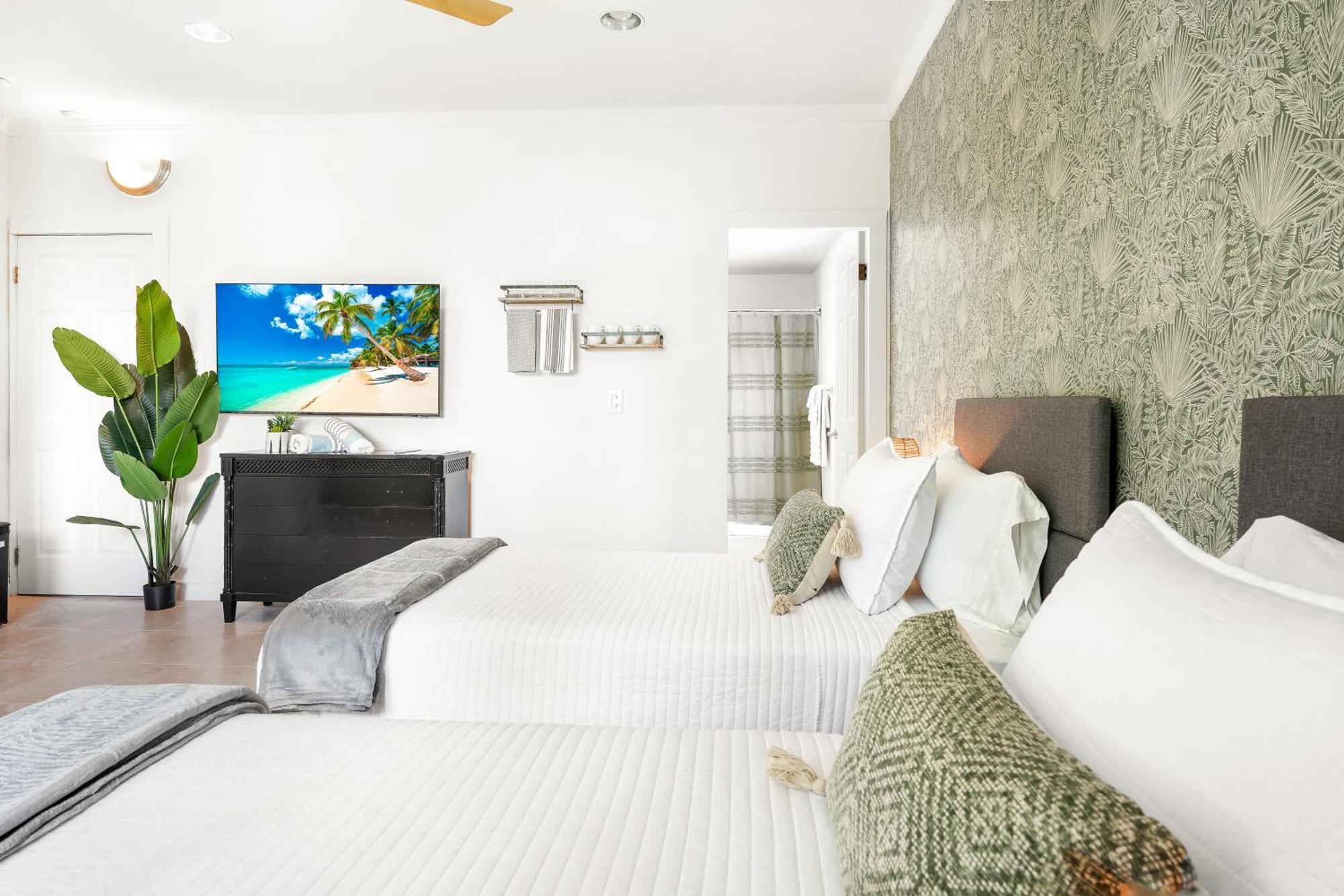 Hotel Cobalt Coast 3*